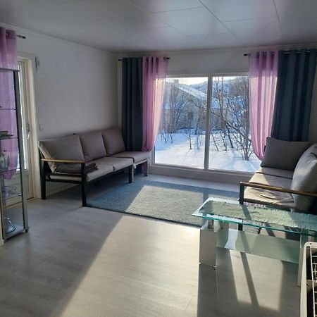 Great Guest House Natalie'S Skjervoy 外观 照片